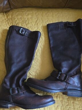 Frye Brown Leather Boot Interior Label